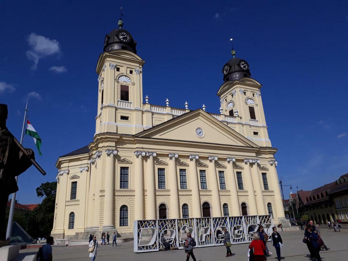 Piac Utcai Apartman Debrecen Eksteriør bilde