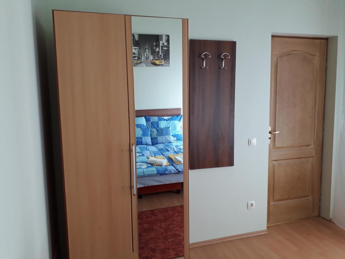 Piac Utcai Apartman Debrecen Eksteriør bilde