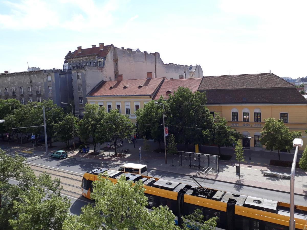 Piac Utcai Apartman Debrecen Eksteriør bilde