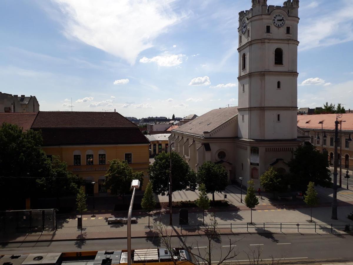 Piac Utcai Apartman Debrecen Eksteriør bilde